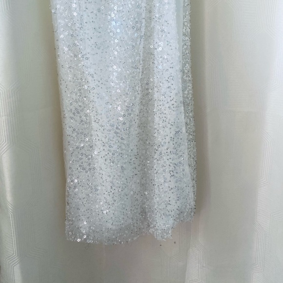 Julie Vino Angie #2313 - Picture 7 of 11